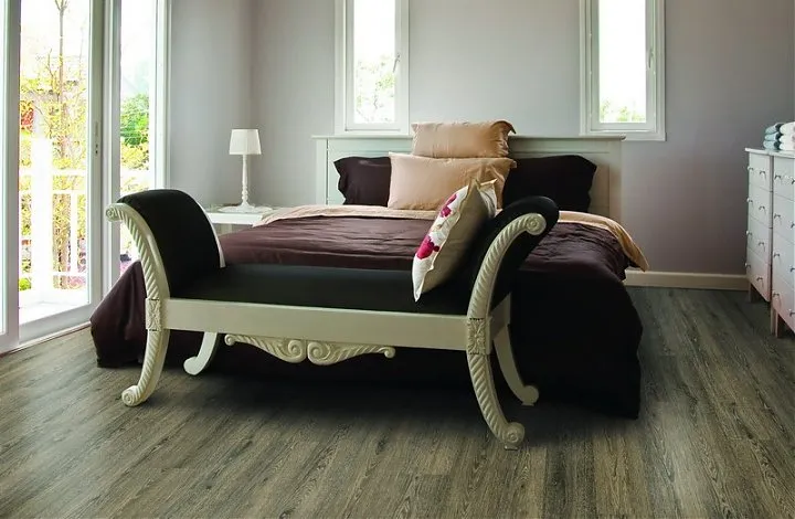 Limed forest Oak